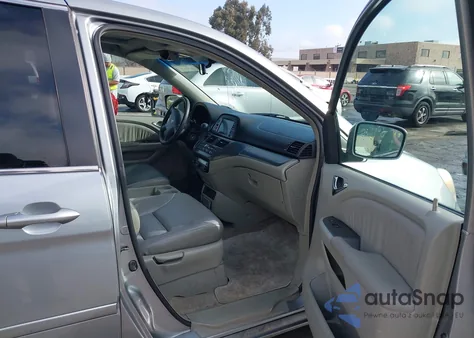 2005 Honda Odyssey Ex-L from USA, damaged, VIN 5FNRL38775B016433